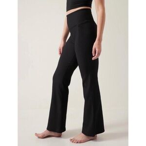 SALUTATION STASH FLARE PANTS - RIBBED